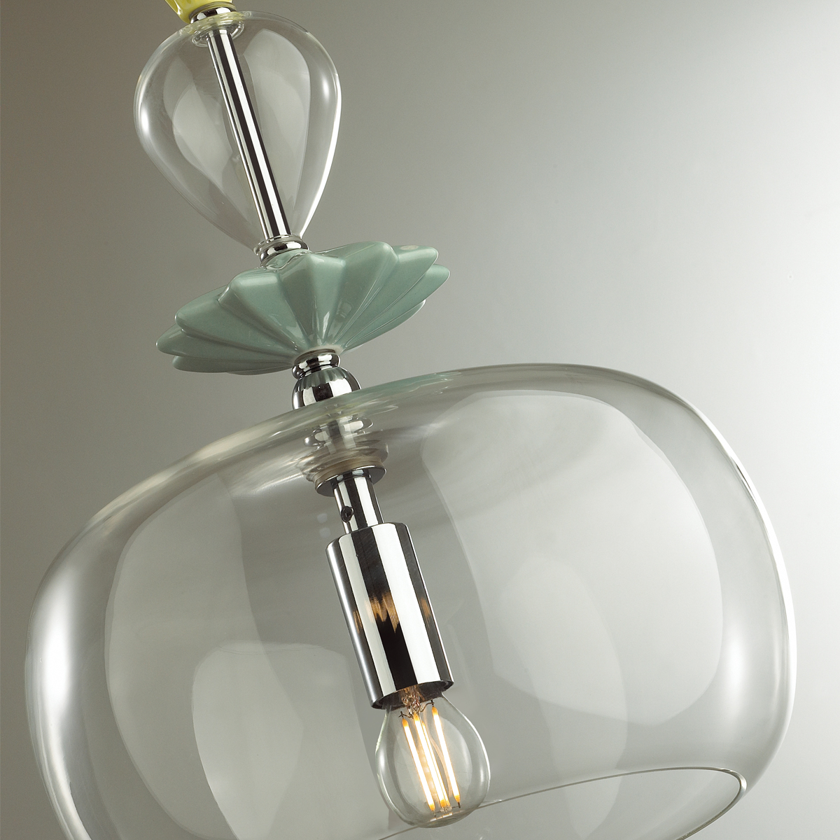 Подвесной светильник Odeon Light Classic Bizet 4893/1A фото
