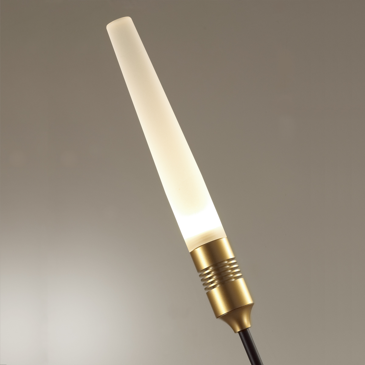 Уличный светильник ODEON LIGHT 7020/4GB фото
