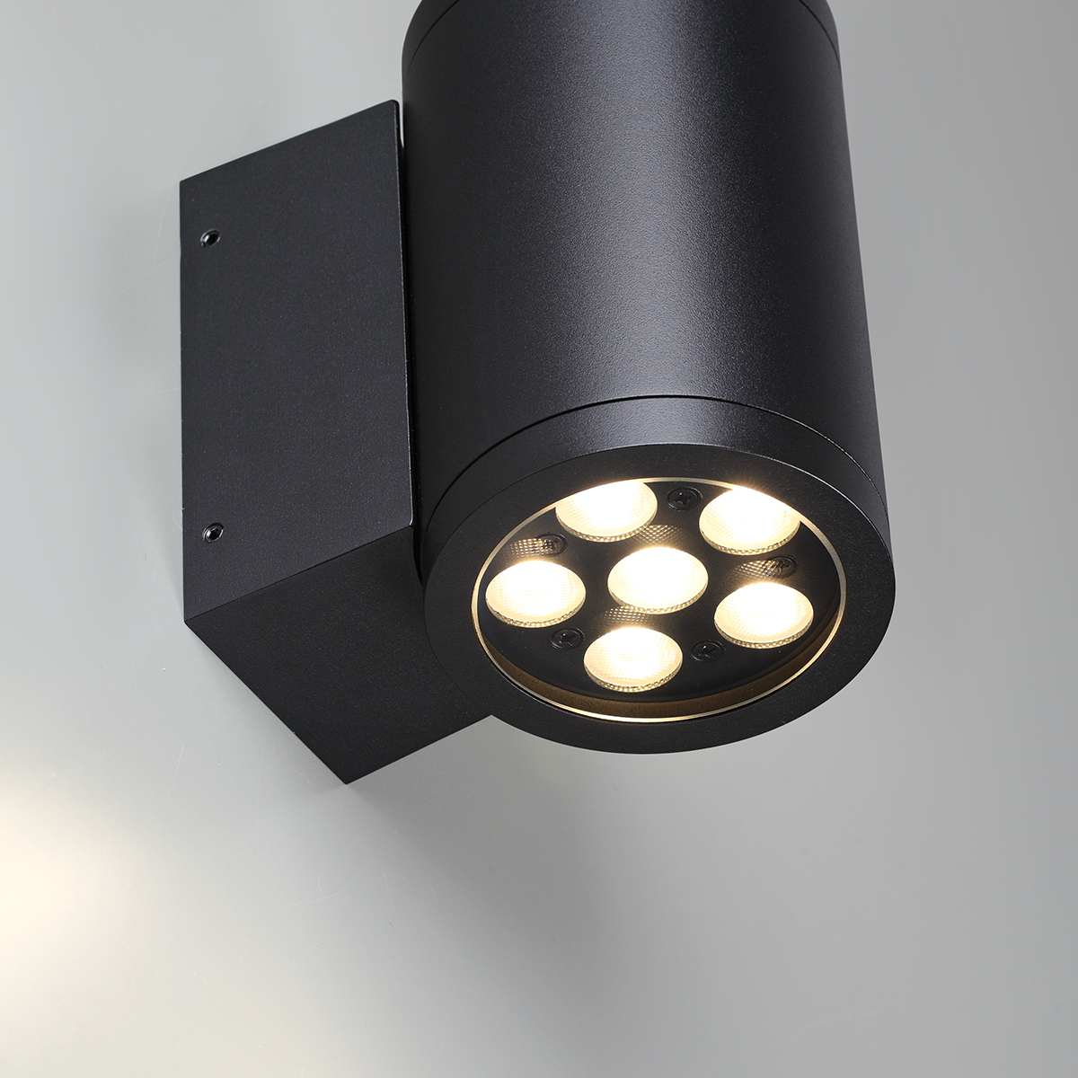 Уличный фасадный светильник ODEON LIGHT 7142/12WL фото